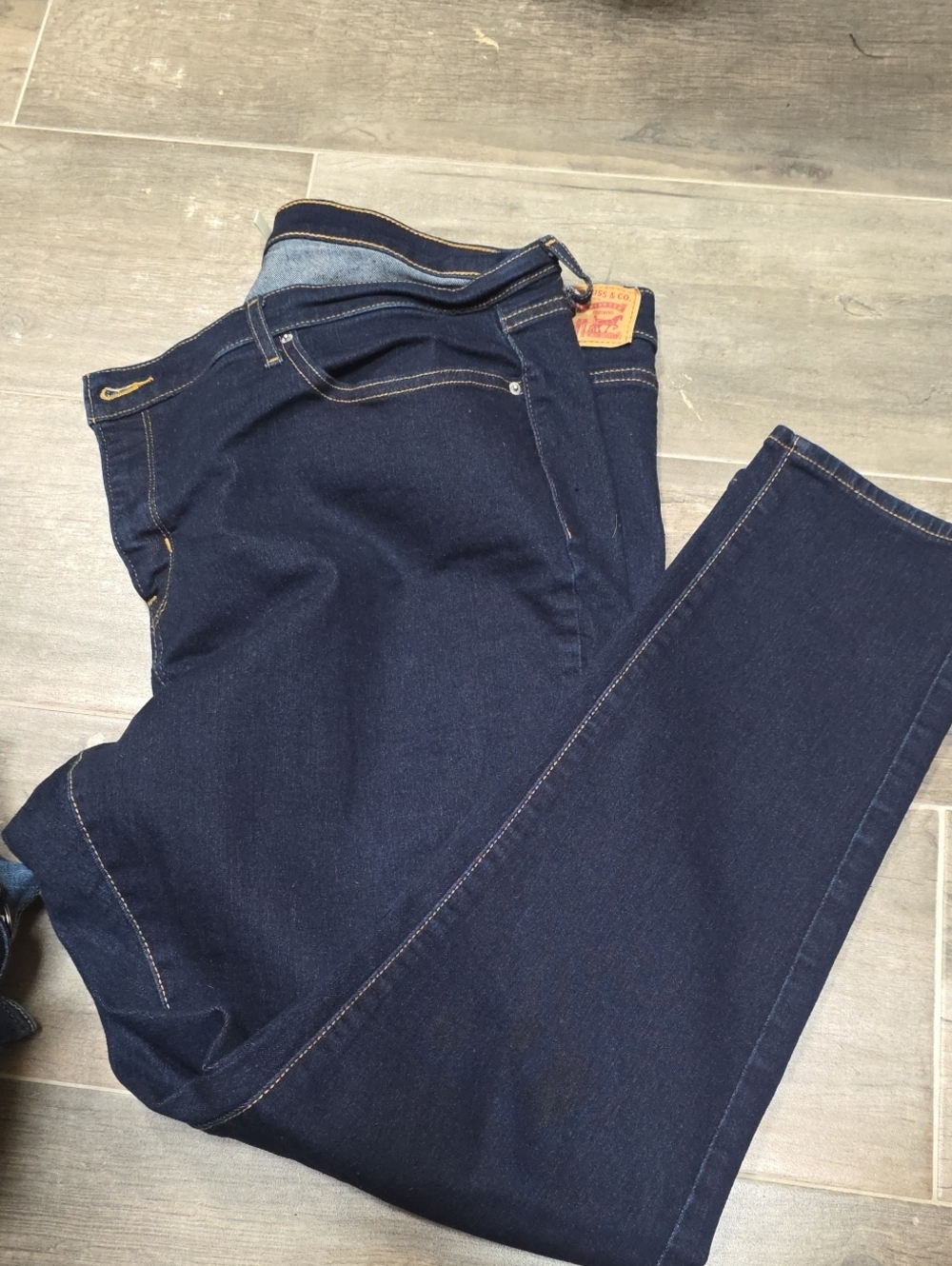 Dark Blue Jeans - Classic Denim